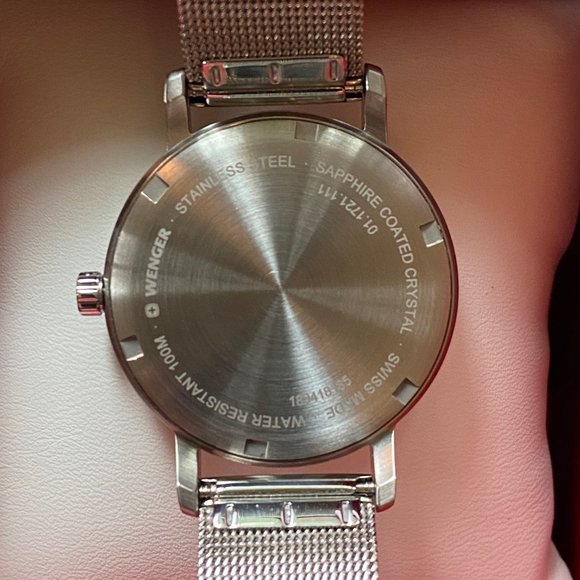 Wenger "Urban Classic Lady" Swiss-Made Quartz Watch - Truly a Classic - Picture 4 of 7